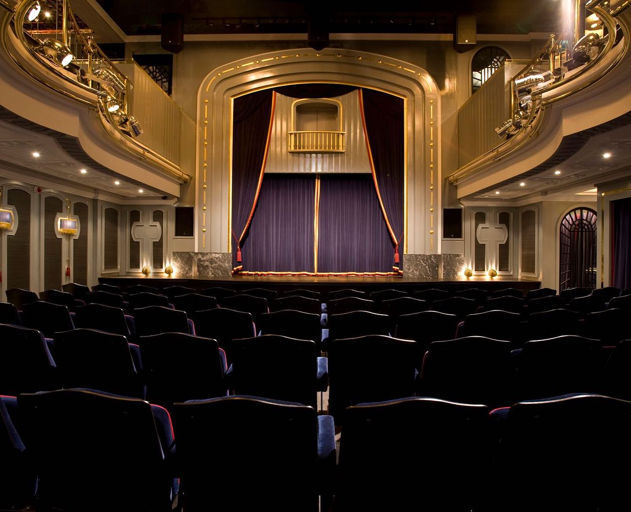 Tommy Hilfiger Flagship to Add 40-Seat Cinema